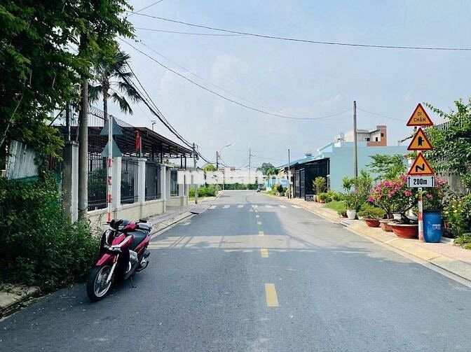 ĐẤT NGỘP BÁN LIỀN Ở THỊ TRẤN CỦ CHI GIÁ CHỐT SỔ