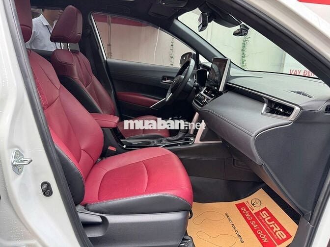 Corolla Cross 2024 1.8 HEV - Đi Lướt 8,000Km