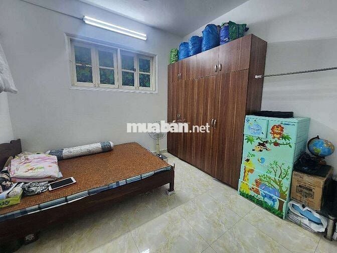 Tây Hồ - bán gấp cc giá tốt, nhà thoáng - tầng đẹp 45m giá chỉ 3 tỷ