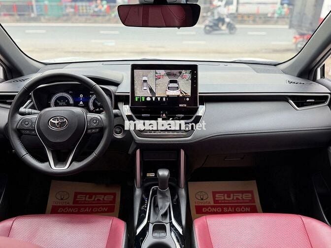Corolla Cross 2024 1.8 HEV - Đi Lướt 8,000Km