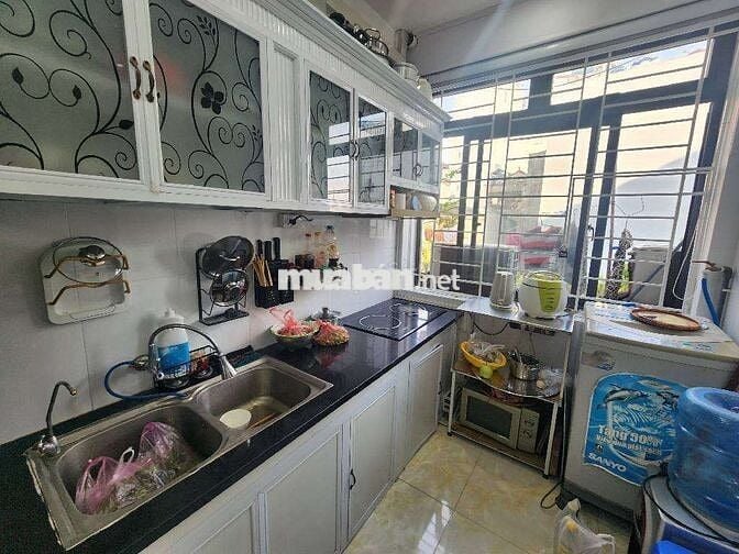Tây Hồ - bán gấp cc giá tốt, nhà thoáng - tầng đẹp 45m giá chỉ 3 tỷ