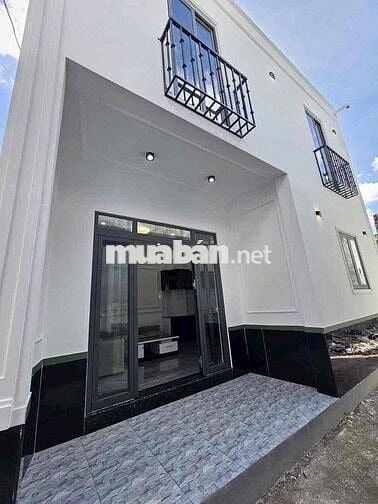 Nhà mới xây đầy đủ nội thất hẻm 52 Hùng Vương