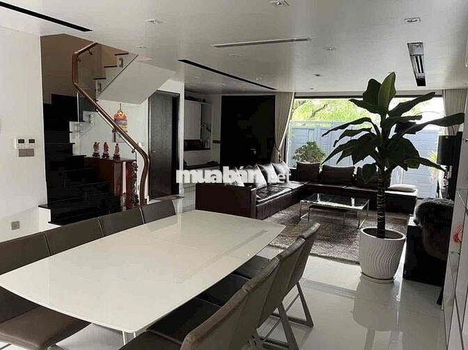 CHO THUÊ SIÊU BIỆT THỰ NGAY TRUNG TÂM Q3 GẦN BỆNH VIỆN TỪ DŨ