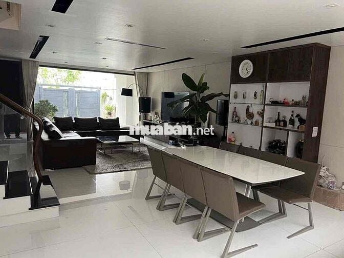 CHO THUÊ SIÊU BIỆT THỰ NGAY TRUNG TÂM Q3 GẦN BỆNH VIỆN TỪ DŨ