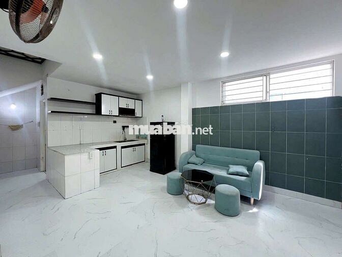 Sang nhà CMT8 Q3 - Lời 15tr sang 2xx nhỏ