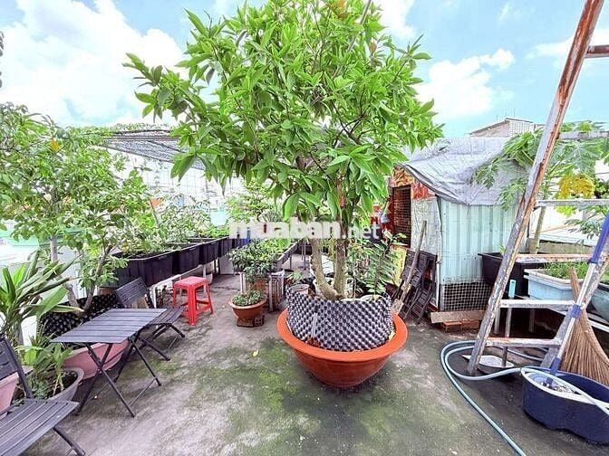 SIÊU PHẨM 2 TẦNG MẶT TIỀN KHỦNG 18M HXH NGAY CHỢ CẦU - TÔ KÝ - ĐHT-Q12