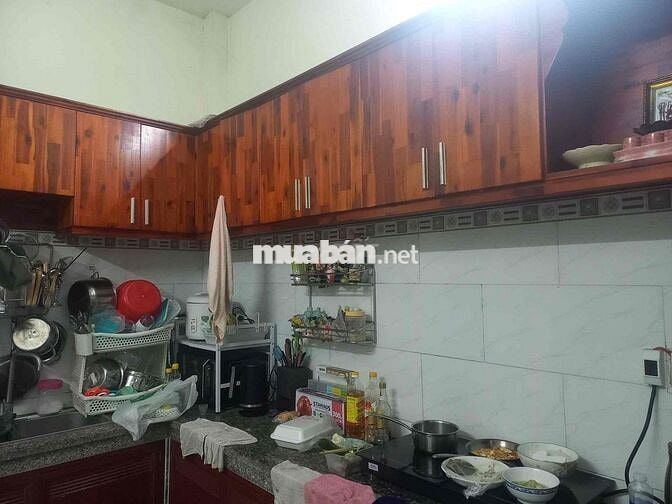 cho thuê nhà mặt tiền sư đoàn 9 cũ nhà lầu suốt vừa ở vừa buôn bán nho