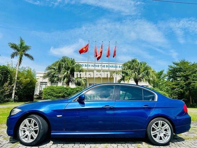 BMW 3 Series 2010 320i Convertible