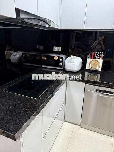 Cho thuê căn hộ Ruby 3pn2wc ,84m2,full  NT, giá 11,5tr, có ban công