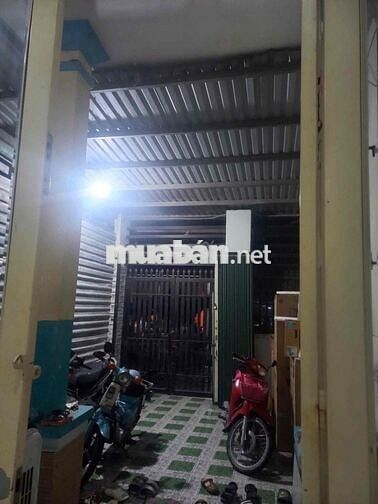cho thuê nhà mặt tiền sư đoàn 9 cũ nhà lầu suốt vừa ở vừa buôn bán nho