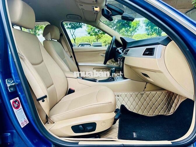BMW 3 Series 2010 320i Convertible