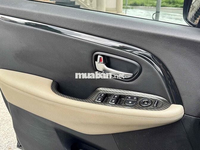 Kia Rondo 2016 2.0 GATH - 39000 km