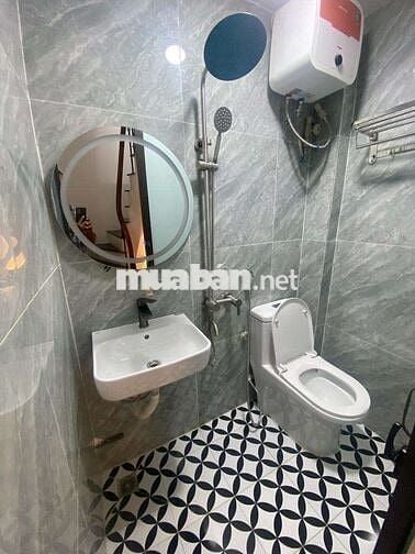 BÁN NHÀ PHỐ NGUYỄN CAO , NGÕ THÔNG , KINH DOANH NHỎ , NGÕ 3 GÁC ĐỖ CỬA