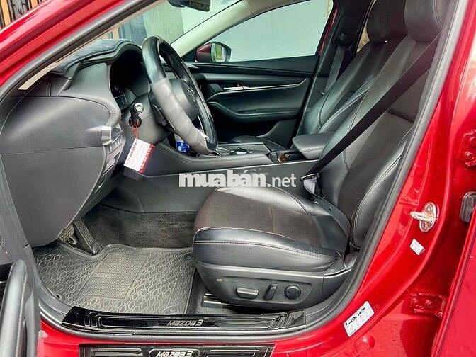 Mazda 3 2022 1.5L Premium xe gia đình đang sử dụng