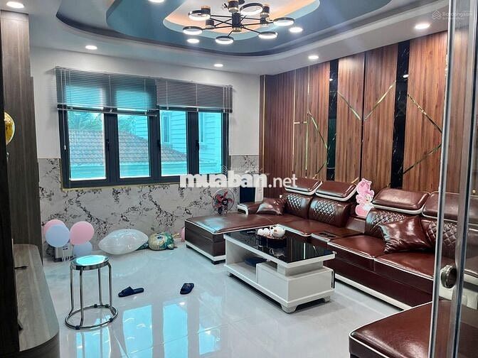 CHO THUÊ NHÀ 5 TẦNG ĐẦY ĐỦ NỘI THẤT CẠNH SÔNG SÀI GÒN