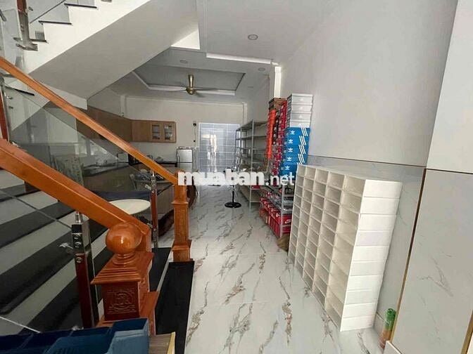 NHÀ Ở NGAY, ĐƯỜNG 13M, 66M2 ( 4.5x14.7 ), 2 LẦU, NHỈN 4 ĐỒNG TL
