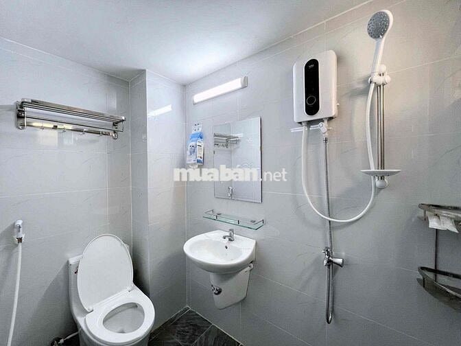 Căn hộ 1PN 45m2 Full nội thất có sân thượng ở Hoa Lan Phú Nhuận