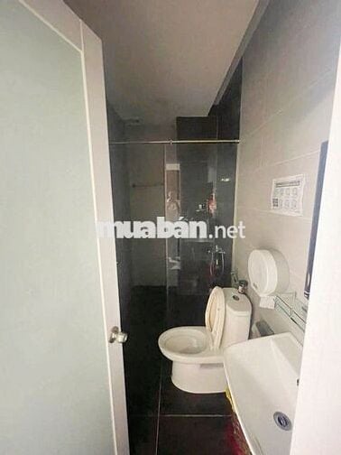 Cho thuê Nhà nguyên căn 5x20m2 có thang máy, KDC HIMLAM GIÁ: 55 triệu