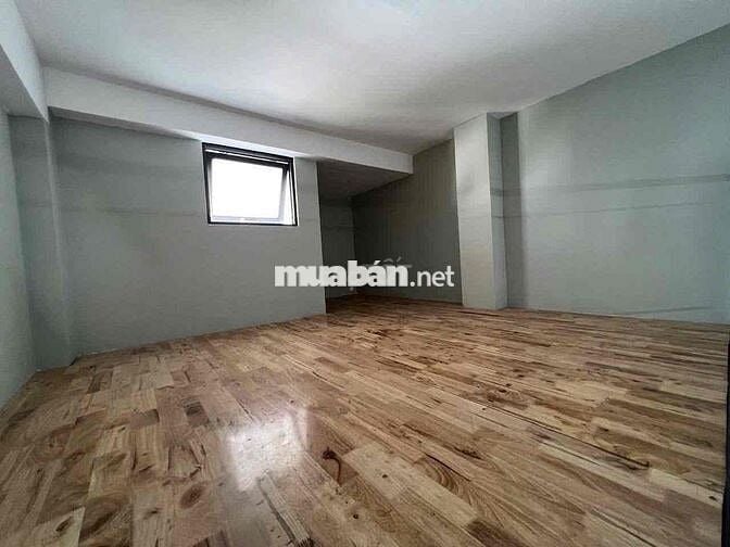 Gác Cao Có Ban Công Có Nội Thất Rộng 30M2 Ngay Lotte Quận 7