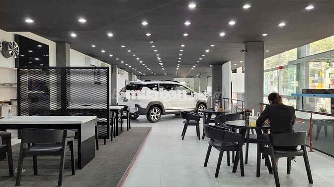 SIÊU MẶT BẰNG TRẦN HƯNG ĐẠO QUẬN 1 – NGANG KHỦNG 16M 2 TẦNG TRỐNG SUỐT