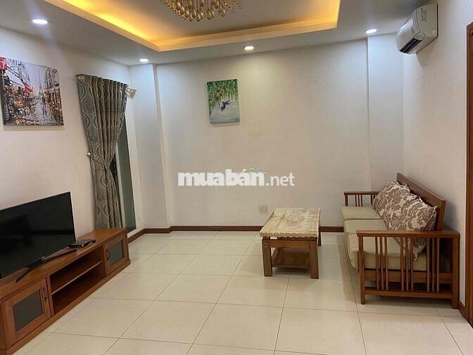 Căn hộ dịch vụ 2 phòng ngủ ngay sân bay
