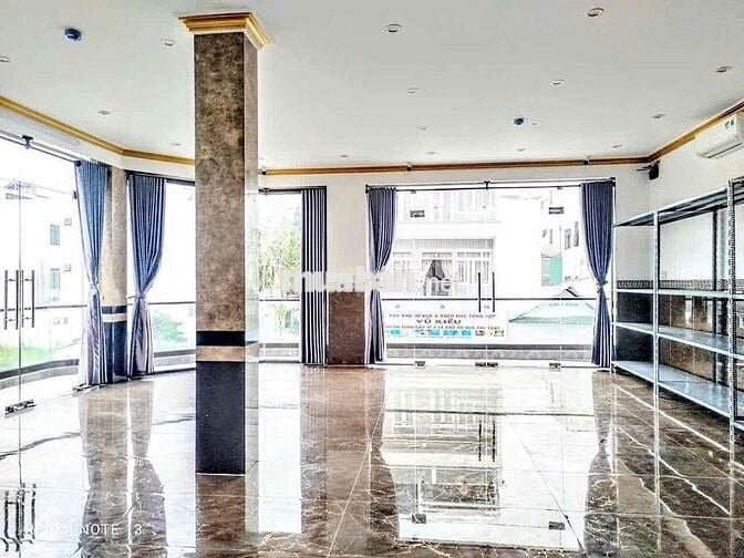 NHÀ ĐẸP GÓC 2 MẶT TIỀN NAM LONG