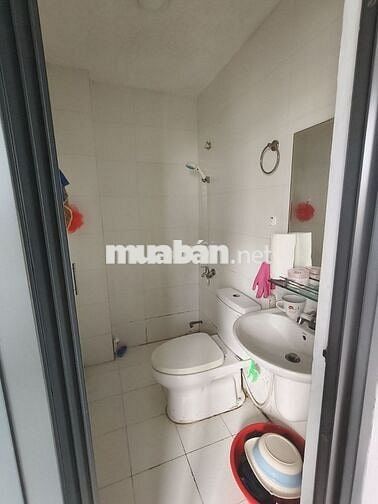 Cần 1 nữ ở ghép, phòng thoáng mát, sạch sẽ, an toàn.