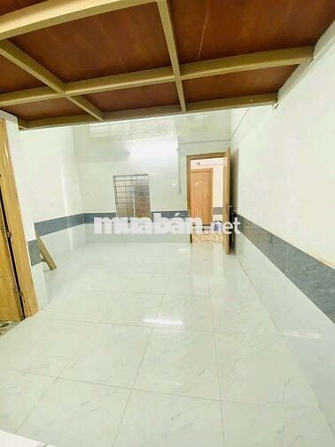 Cho thuê trọ 1tr7.  Lộ 20m.Siêu thị Go. Pk. Bếp. Gác. Wc