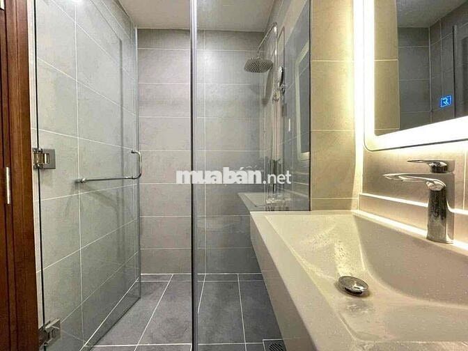 CHO THUÊ CĂN HỘ DỊCH VỤ Ở TRẦN QUANG DIỆU, QUẬN 3, GẦN CHỢ NGUYỄN VĂN