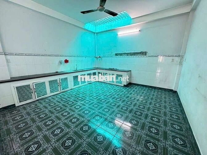 🔥HOT🔥NHÀ MT KHU LÊ VĂN QUỚI – 3 TẦNG DT 120M² – GIÁ CHỈ HƠN 11 TỎI🧄
