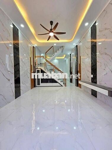 BÁN GẤP NHÀ MTĐ HÙNG VƯƠNG BẾN CÁT 65M2 (5X13) GIÁ CHỈ 2TY240 SHR LH E