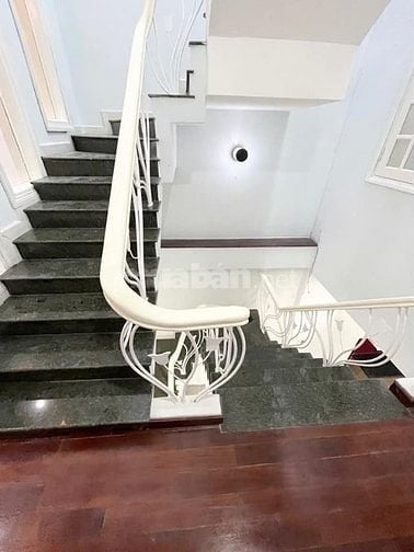 Kẹt NH cần bán gấp nhà 1T2L Bùi Minh Trực Q8 54m2_1 tỷ 060tr Sổ Riêng 
