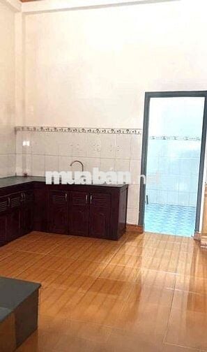 Cho thuê nhà lầu trệt có 3 phòng nằm bên Trường Học Lê Quý Đôn - Dĩ An