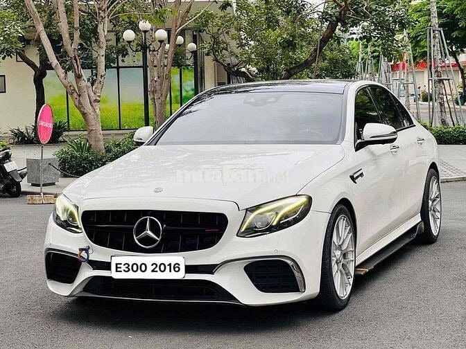 Mercedes Benz E Class 2016 E300 AMG - 78000 km