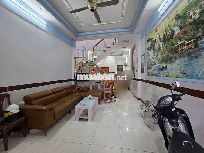Nhà lầu trệt Trong KDC Phú Hồng Thịnh 8