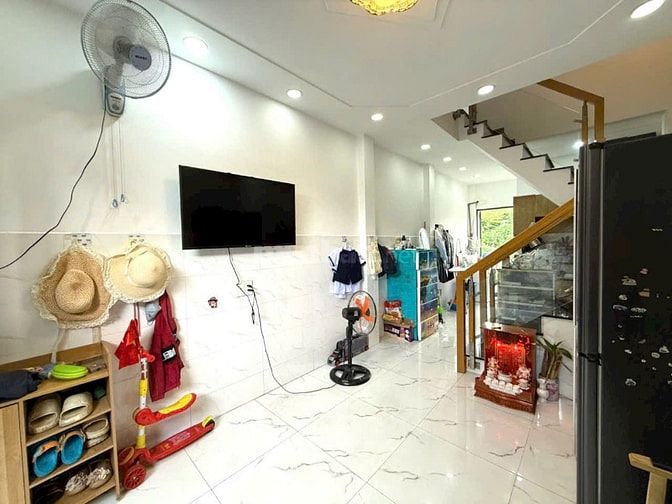 NHÀ GIÁ TỐT NGAY TẠI TRUNG TÂM THỦ ĐỨC