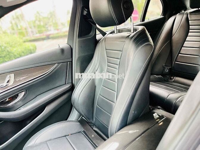 Mercedes Benz E Class 2016 E300 AMG - 78000 km