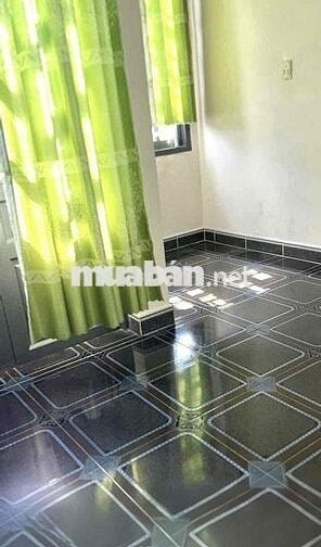Cho thuê nhà lầu trệt có 3 phòng nằm bên Trường Học Lê Quý Đôn - Dĩ An