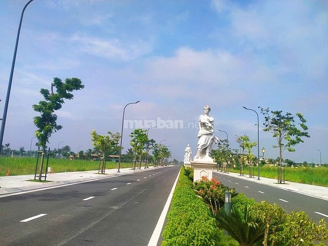 Bán đất đường DT 818 Xã Thủ Thừa Tây Ninh ( Long An cũ )