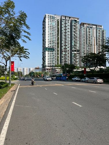 Bán đất dựu án  Huy Hoàng quy hoạch xây hầm, 7 tầng