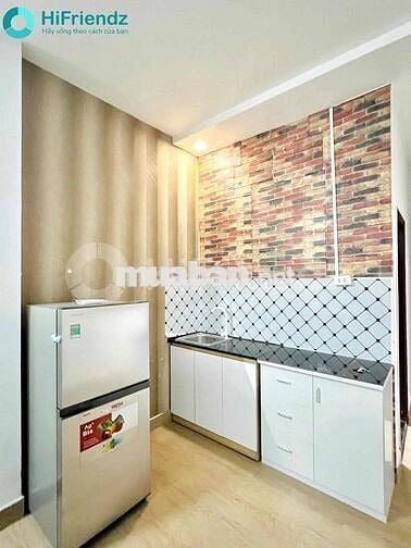 Căn hộ mini Full nội thất Thang máy gần cầu Nguyễn Văn Cừ mặt tiền