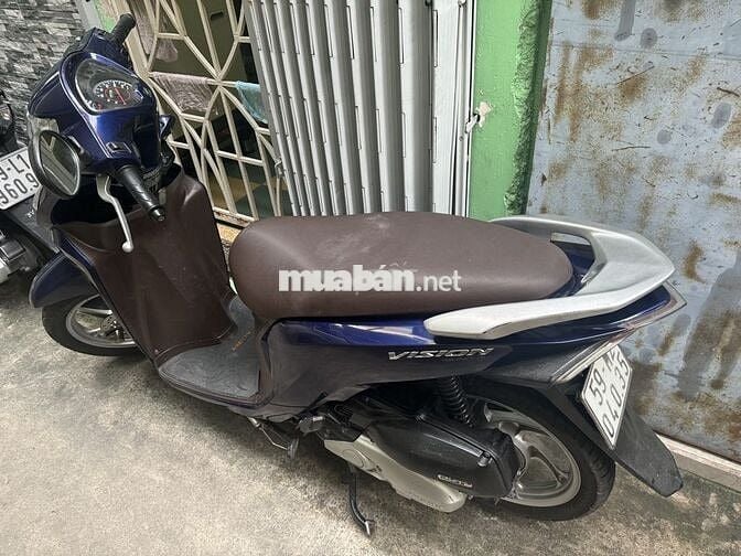 Chính chủ bán xe Vision màu xanh