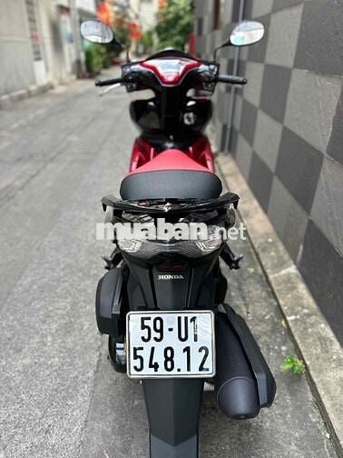 AB 125i đky 2013  . Ngay chủ ký giấy .