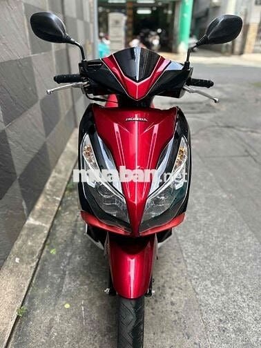 AB 125i đky 2013  . Ngay chủ ký giấy .
