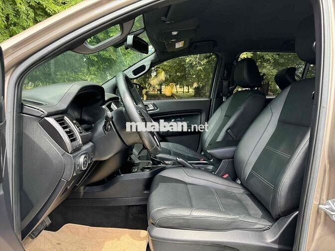 Everest 2019 Titan 1cau - 64000 km - 400tr nhận xe