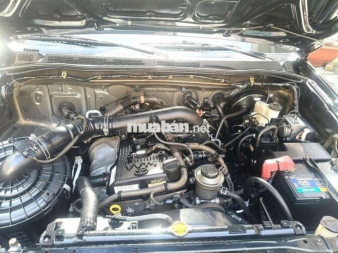 Toyota Fortuner 2015 AT một chủ mua mới từ đầu
