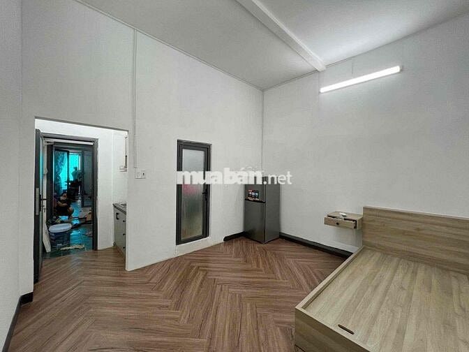 STUDIO CỬA SỔ TRỜI - FULL NỘI THẤT, GẦN VÒNG XOAY DÂN CHỦ QUẬN 3