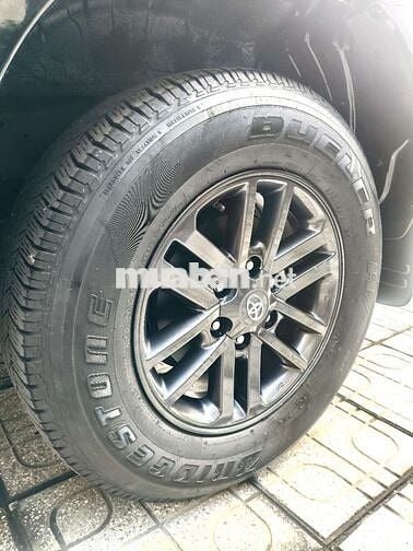 Toyota Fortuner 2015 AT một chủ mua mới từ đầu