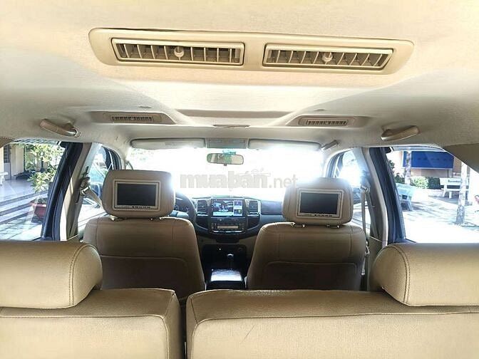 Toyota Fortuner 2015 AT một chủ mua mới từ đầu