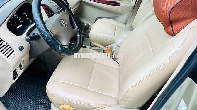 Toyota Innova 2006 G xe gia đình chạy  chất xe zil